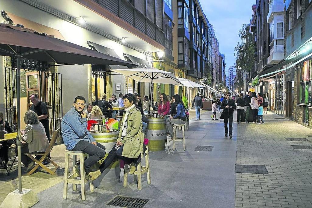 Espacioso 140 M2 Y Calidad A 250 Metros Playa Y Puerto Deportivo 5Hab 2 Banos Vut2917As Gijón Eksteriør billede