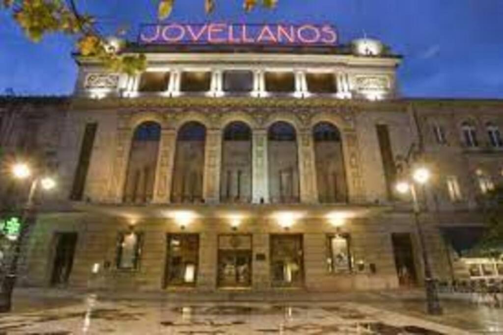 Espacioso 140 M2 Y Calidad A 250 Metros Playa Y Puerto Deportivo 5Hab 2 Banos Vut2917As Gijón Eksteriør billede